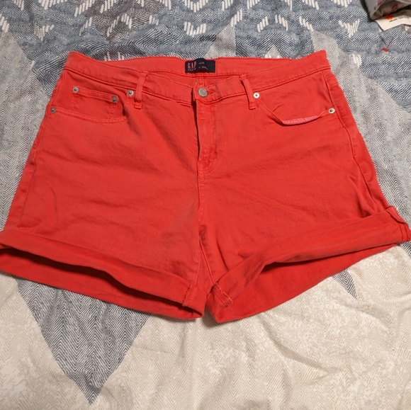 GAP Pants - Gap Short